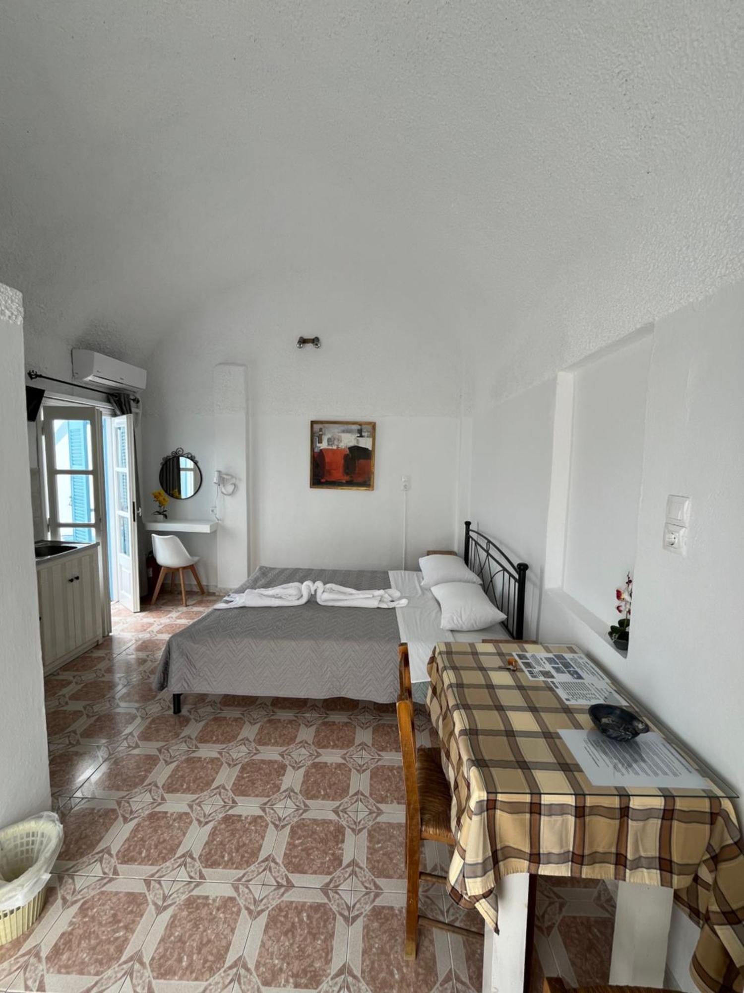 Stella Nomikou Apartments Firostefani Esterno foto